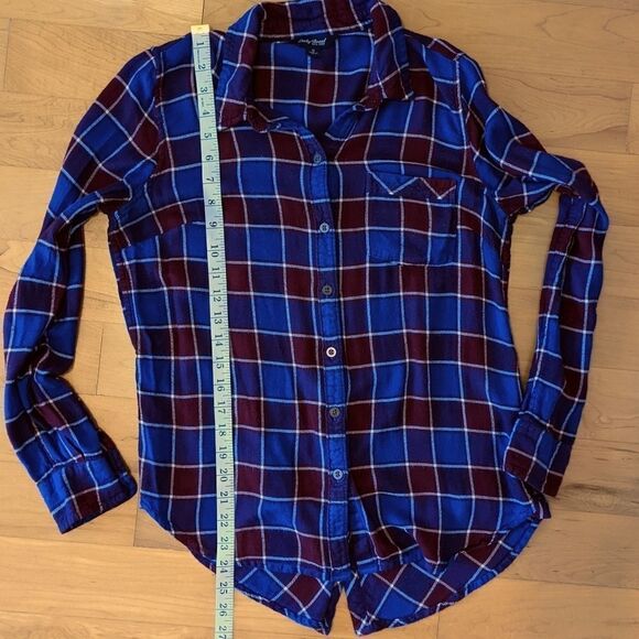 Lucky BRAND Plaid Flannel Button Down Tunic size small @G - Picture 7 of 8